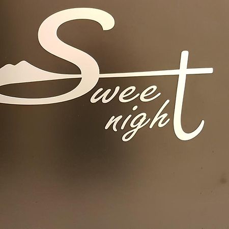 Sweet Night Rooms Napoli Eksteriør bilde